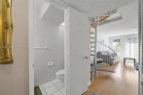 670 Tennis Club Drive Fort Lauderdale FL 33311