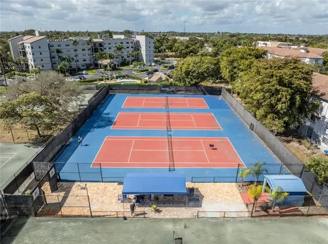 670 Tennis Club Drive Fort Lauderdale FL 33311