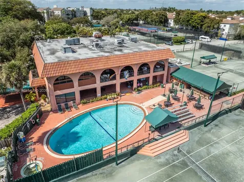 670 Tennis Club Drive Fort Lauderdale FL 33311