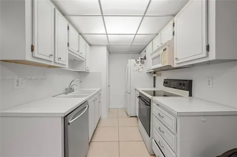 670 Tennis Club Drive Fort Lauderdale FL 33311