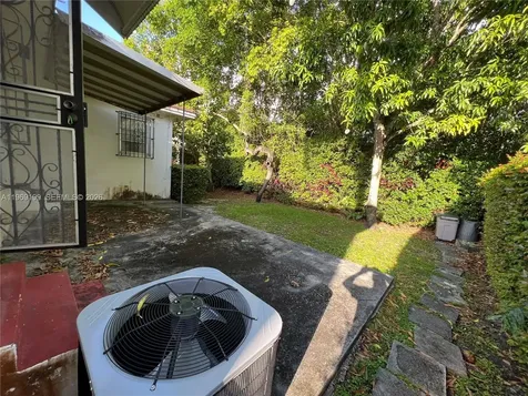 812 Columbus Boulevard Coral Gables FL 33134