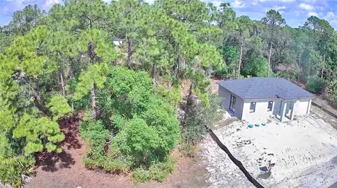 901 E 17th Street Lehigh Acres FL 33972