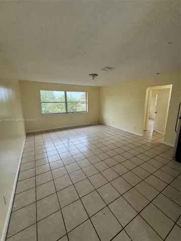 927 S Pine Street Lake Worth FL 33460
