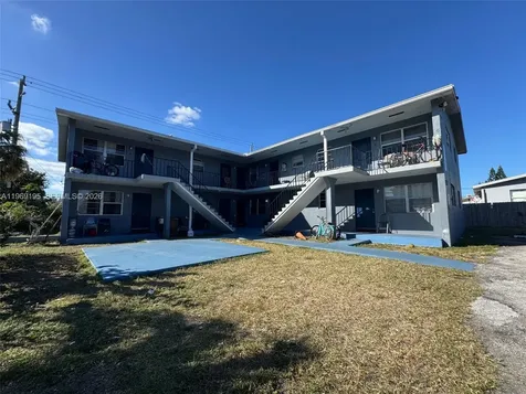 927 S Pine Street Lake Worth FL 33460