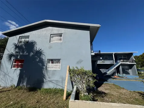 927 S Pine Street Lake Worth FL 33460