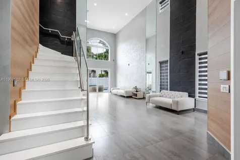 Sunny Isles Beach FL 33160