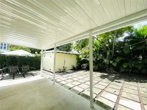 3010 NW 1st Avenue Miami FL 33127