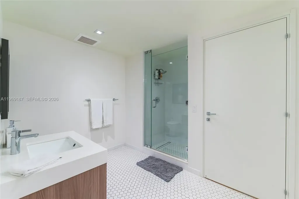 401 N Birch Road Fort Lauderdale FL 33304