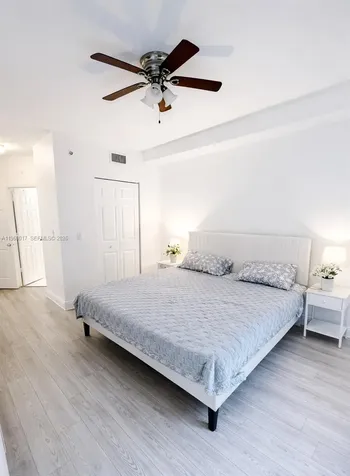 17125 N Bay Road Sunny Isles Beach FL 33160