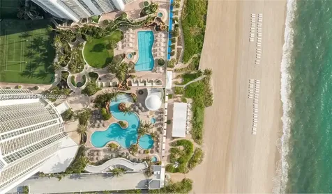 18001 Collins Avenue Sunny Isles Beach FL 33160