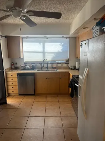 2249 SE 27th Drive Homestead FL 33035