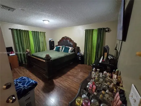 230 NW 7th Avenue Dania Beach FL 33004