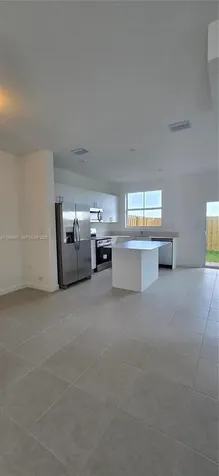 2729 SE 26th Road Homestead FL 33035