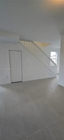 2729 SE 26th Road Homestead FL 33035