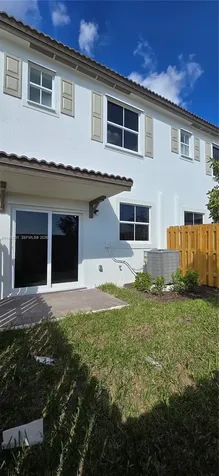 2729 SE 26th Road Homestead FL 33035