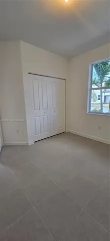 2729 SE 26th Road Homestead FL 33035
