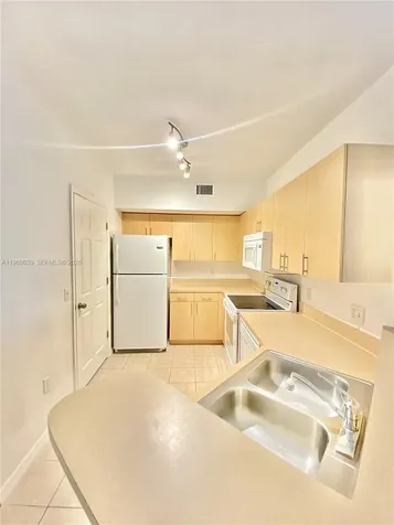 1902 Belmont Lane North Lauderdale FL 33068