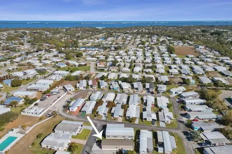 315 NE Cardinal Lane Unit Lot L25 Jensen Beach FL 34957