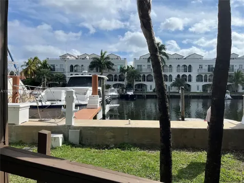 92 Hendricks Isle Fort Lauderdale FL 33301