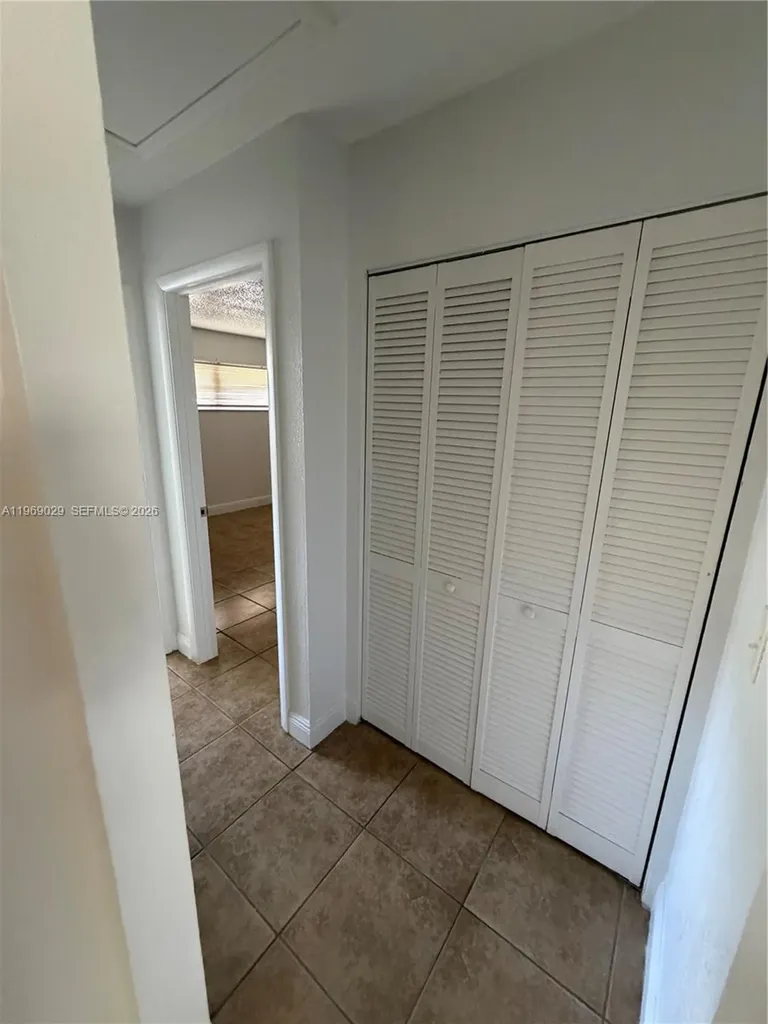356 SW 2nd Place Pompano Beach FL 33060