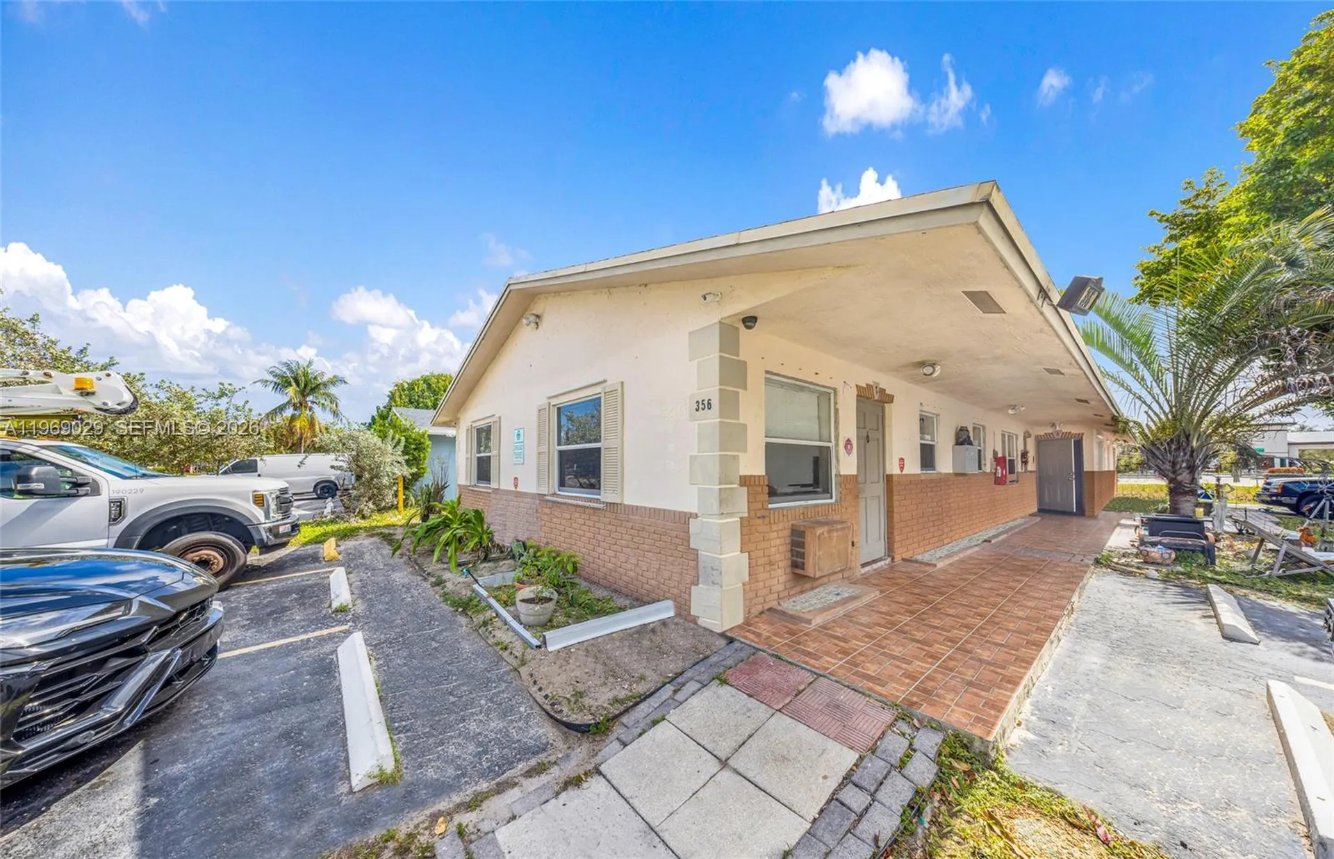 356 SW 2nd Place Pompano Beach FL 33060