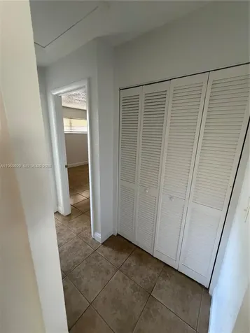 356 SW 2nd Place Pompano Beach FL 33060