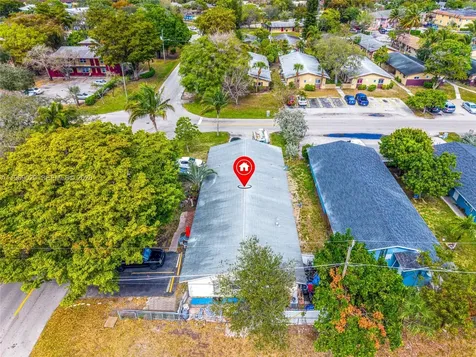356 SW 2nd Place Pompano Beach FL 33060