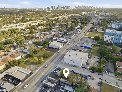 7004 NW 7th Avenue Miami FL 33150