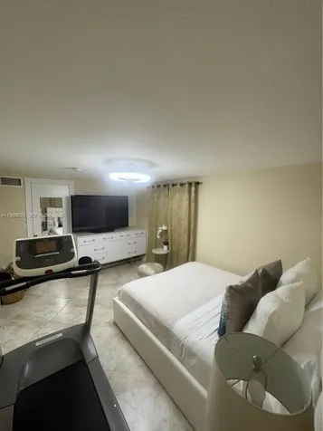 3781 Riedel Avenue Palm Springs FL 33461