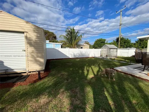 3781 Riedel Avenue Palm Springs FL 33461