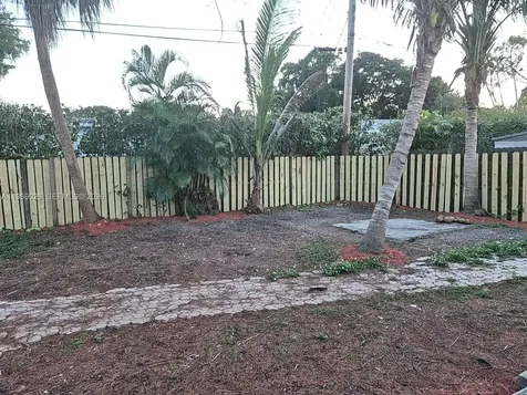 Hollywood FL 33021