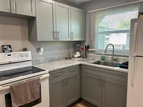 3633 SW 12th Court Fort Lauderdale FL 33312