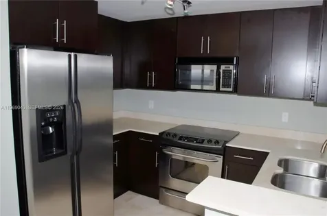 10 Aragon Avenue Coral Gables FL 33134