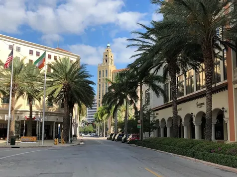 10 Aragon Avenue Coral Gables FL 33134