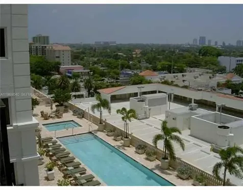 10 Aragon Avenue Coral Gables FL 33134