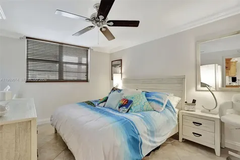 2731 NE 14th St Causeway Pompano Beach FL 33062