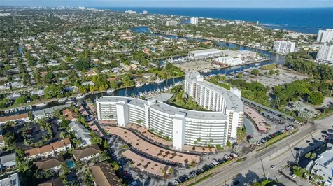 2731 NE 14th St Causeway Pompano Beach FL 33062