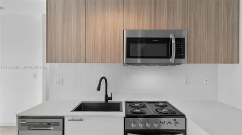 1561 Jefferson Avenue Miami Beach FL 33139