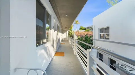 1561 Jefferson Avenue Miami Beach FL 33139