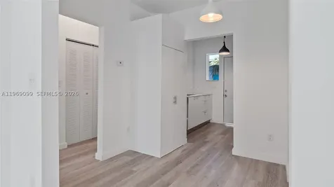 1561 Jefferson Avenue Miami Beach FL 33139