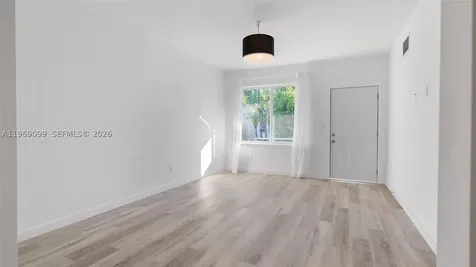 1561 Jefferson Avenue Miami Beach FL 33139