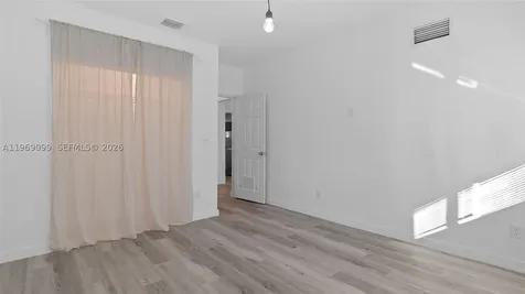1561 Jefferson Avenue Miami Beach FL 33139