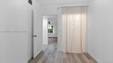 1561 Jefferson Avenue Miami Beach FL 33139