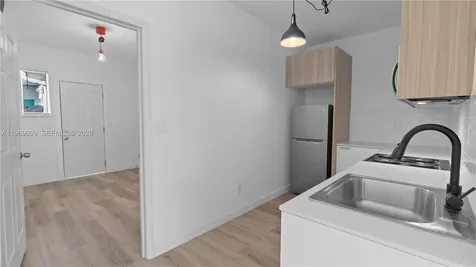 1561 Jefferson Avenue Miami Beach FL 33139