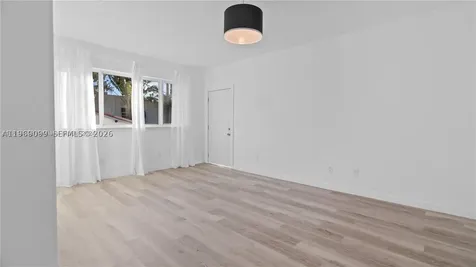 1561 Jefferson Avenue Miami Beach FL 33139