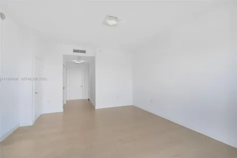900 Biscayne Boulevard Miami FL 33132