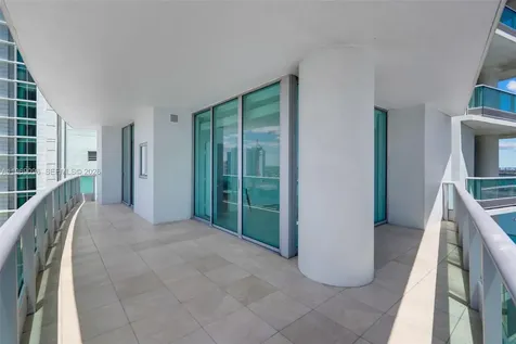 900 Biscayne Boulevard Miami FL 33132