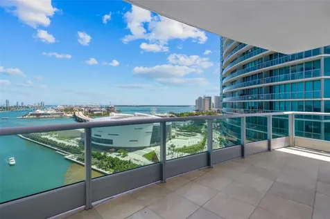 900 Biscayne Boulevard Miami FL 33132