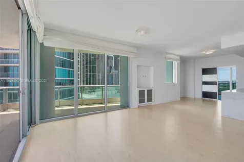 900 Biscayne Boulevard Miami FL 33132