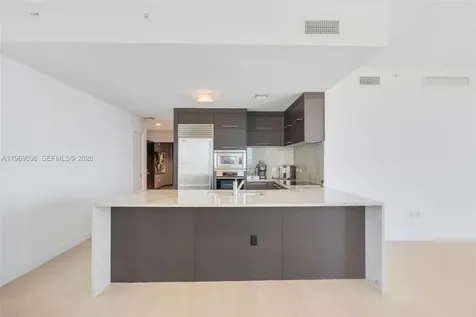 900 Biscayne Boulevard Miami FL 33132